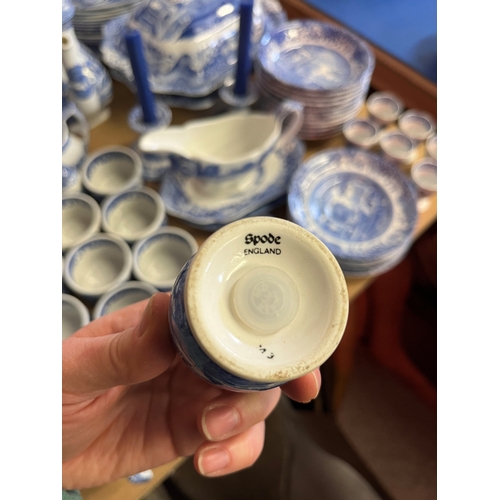 762 - A large collection of blue and white Spode tablewares, including plates, jugs, tureens, ramekins, eg... 