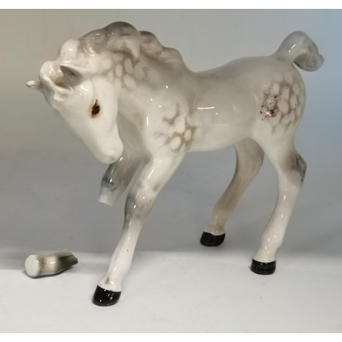 88 - 6 x Beswick foals ( 3 x d/d)