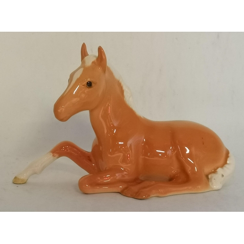 89 - 3 x Beswick  horses in Palomino colouring