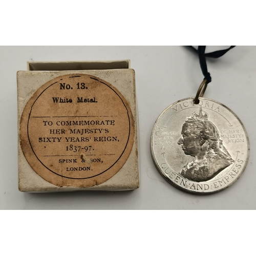 479 - Boxed White metal commemorative Medal Victoria 1837-97, Spink & Son London plus x2 York Minster coro... 