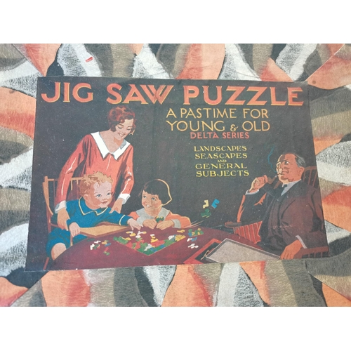 744 - x5 vintage wooden jigsaws in boxes including 