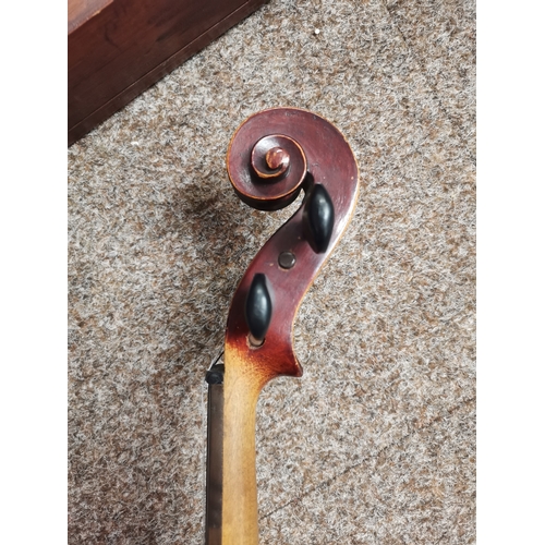 776 - A vintage full (4/4) size violin and bow, in wooden case. 59cm overall plus Gnome Universal Alpha li... 