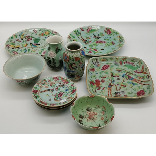 129 - A collection of Chinese famille verte porcelain, including plates, bowls, vases, etc., variously dec... 