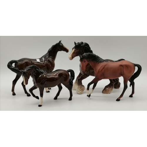 155 - x4 Bay Beswick horses