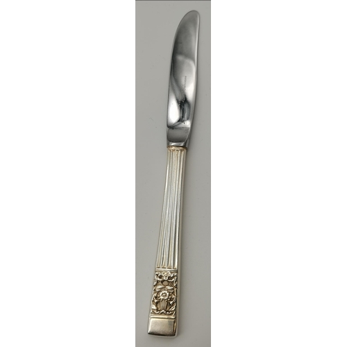 404 - A quantity of silver-plated 'Community' flatware including carving set, together with some other pla... 