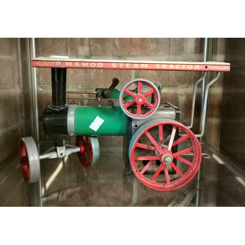 129 - Mamod Steam EngineCondition StatusGood: In good condition overall, but possibly some or all of the l... 