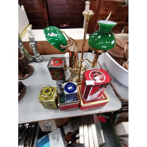 1334 - Vintage brass and green glass lamps and old tins