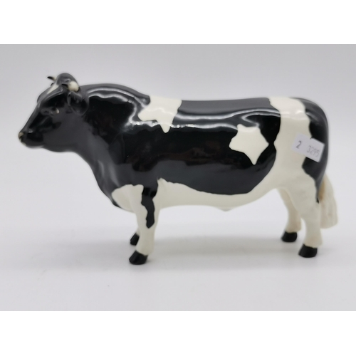 161 - Beswick Friesian Cow Family Bull CH Coddington 1439, Heifer CH. Claybury leegwater and calf all blac... 