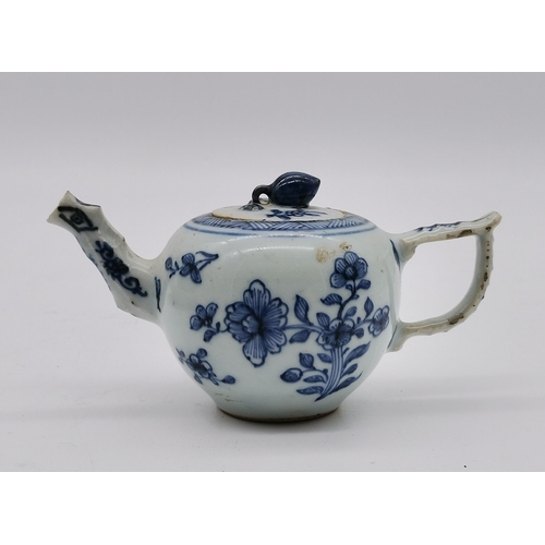 170 - A group of Oriental blue and white porcelain wares, comprising a 19th Century Chinese bowl with unde... 