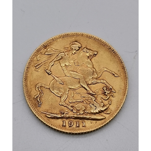 514 - A George V sovereign, 1911. 8.0g