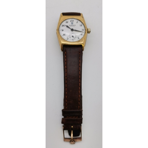 533 - A gent's vintage Rolex wristwatch, the white circular enamel dial signed ROLEX OYSTER, with black Ar... 