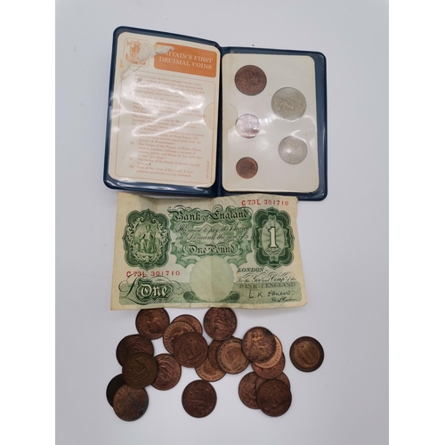 543 - A collection of assorted coinage, British and foreign, Victorian and later, including commemorative ... 