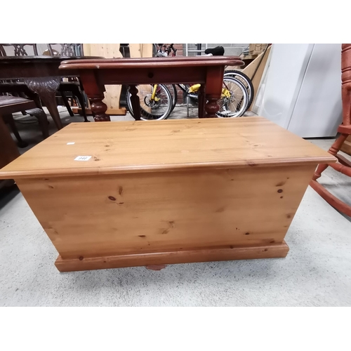 946 - Pine blanket box W90cm x D43cm x H47cmCondition StatusGood: In good condition overall, but possibly ... 