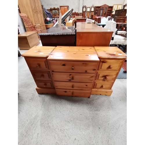 948 - Pine Bedside drawers and small pine chest of drawersCondition StatusGood: In good condition overall,... 