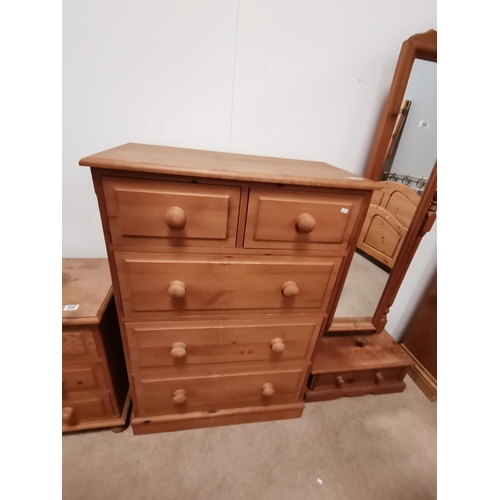 955 - Pine chest of drawers with turned wood handles 2 over 3 W79cm x H118cmCondition StatusGood: In good ... 