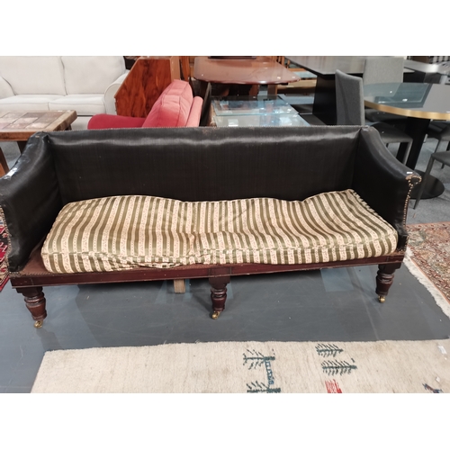 1159a - A Victorian settee with turned mahogany legs 1.8m long