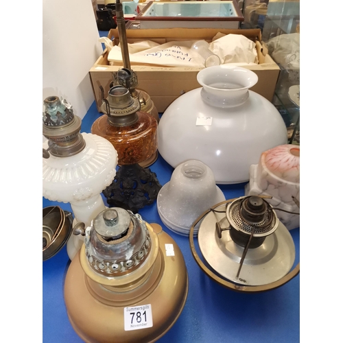 781 - x5 Antique Glass oil lamps