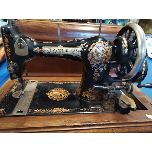 828 - Jones 1901 CS Family Queen Alexandra Sewing Machine  with original wooden case.  In working conditio... 