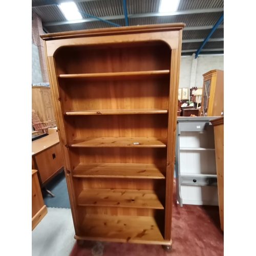 1008 - Ducal Victoria Pine bookshelf H182x W92cmCondition StatusFair: In fair condition, signs of wear/crac... 