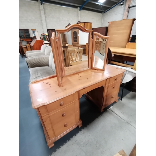 1046 - Pine dressing table by Younger with 3 folding mirror W140cmCondition StatusGood: In good condition o... 