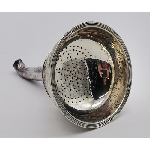 381 - An Elizabeth II silver wine funnel by J A Campbell, London 1994, of typical form, with reeded rims. ... 