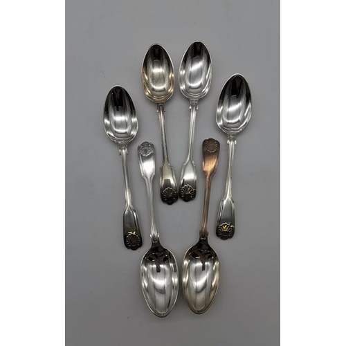 427 - A set of six Edwardian silver dessert spoons by William Hutton & Sons Ltd, London 1901, Fiddle, thre... 