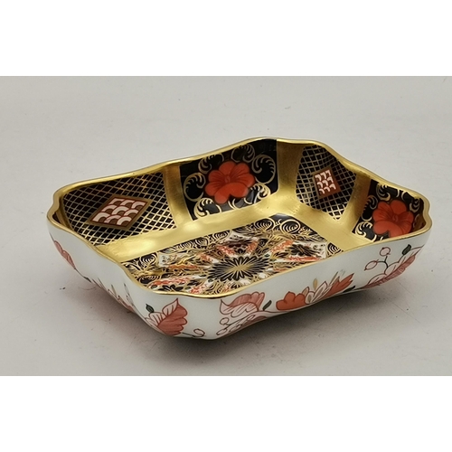 208 - Crown Derby Plate 1128 XLII with box D25cm plus Crown Derby Pin dish 1128 XLII with box