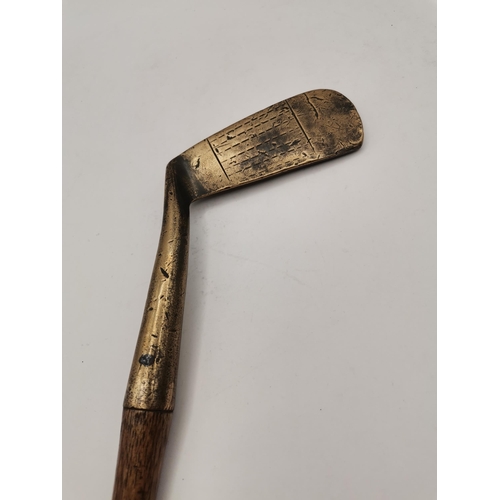 61 - 'The Glasgow Golf Company' Special putter, Thistle Brand. 89cm long