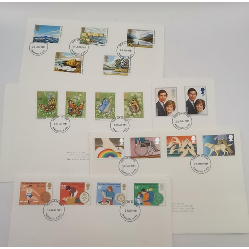 289 - Stamps: A large quantity of First Day Covers - 2 boxes of loose, and 2 albums.