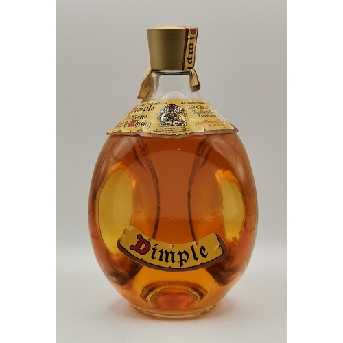 301 - Bottle of Dimple Haig Scotch Whisky with box (seal on bottle broken)