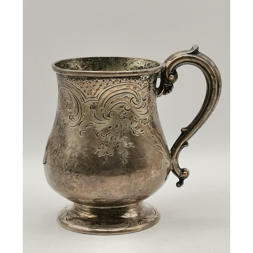 349 - An assorted group of silver, 19th Century and later, including a William IV silver christening mug b... 