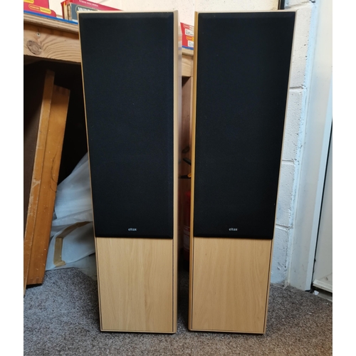 780 - Pair of Eltax Concept 200 speakers