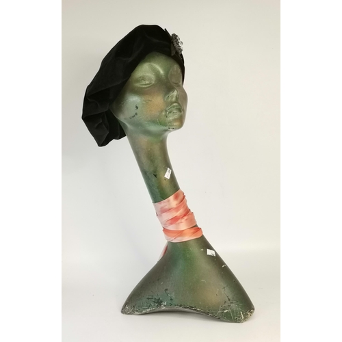Lot 27        