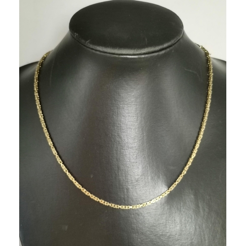 441 - A 9 carat gold byzantine chain, hallmarked Sheffield 375. 49cm long, 12.4g