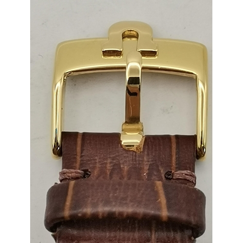 481 - A gent's 9 carat gold manual wind leather strap wristwatch, the ivory circular dial signed Omega, wi... 