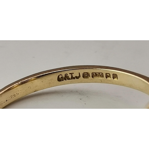 521 - 9ct Gold & Smoky Quartz ring size O