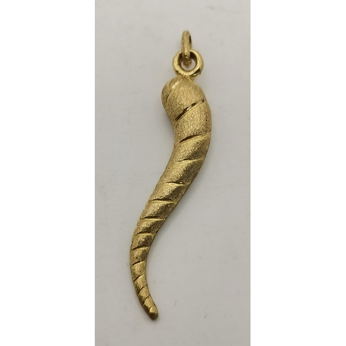 524 - Collection of gold jewellery - 9ct Gold two strand drop earrings, 9ct Gold Horn of life pendant plus... 