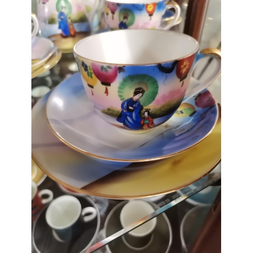 120 - Vintage Noritake Tea Service 'Geisha Girl' pattern - One serving plate, Milk Jug, Sugar bowl, six cu... 