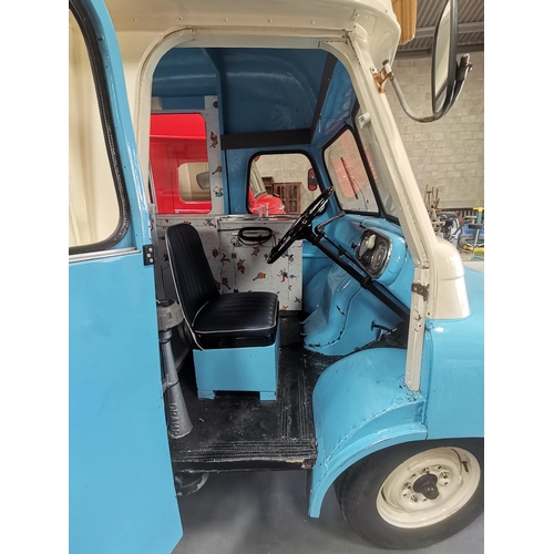 606 - Bedford 1960 Ice-cream van  - Specifically fitted historic Van - 1600cc 2-axle-ridgid body - TVY 121... 
