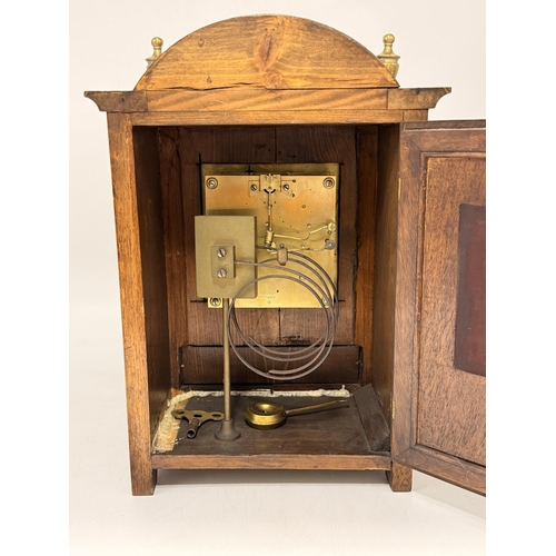 20 - A late 19th/early 20th Century mantel clock, the 6-inch dial with Roman numerals, the two-train Wint... 