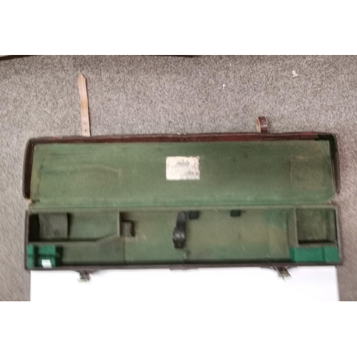 36 - A leather gun case, second half 19th Century, label for H. Akrill, Beverley to green baize interior,... 