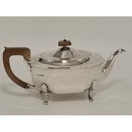 322 - An Art Deco three-piece silver tea service by Viner's Ltd (Emile Viner), Sheffield 1936 and 1937, co... 