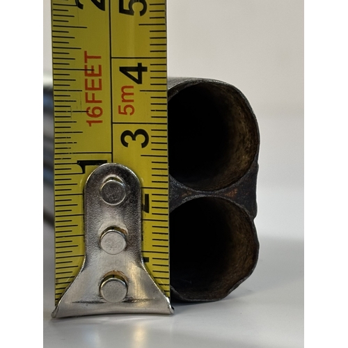 62 - A late 19th Century Spanish pinfire double-barrelled side-by-side under-lever sporting gun, the 28¾