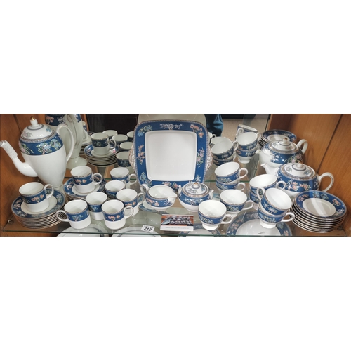 219 - A Wedgwood 'Blue Siam' Dinner service including coffee and tea sets (large collection over 80 pieces... 