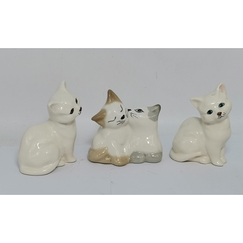 241 - Royal Blush Ivory Floral Vase H13.5cm, Two Royal Doulton Cat figurines and pair of Szeiler cuddling ... 