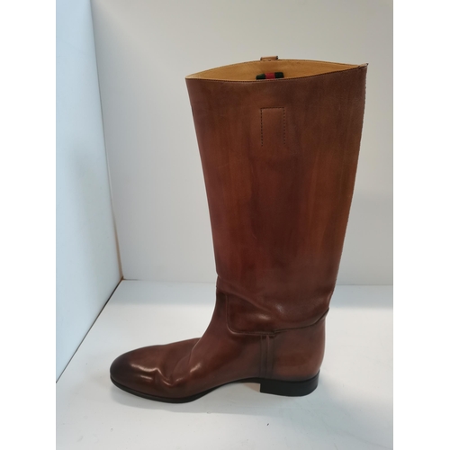 36 - Pair of Gucci Mid tan leather knee high boots size 43