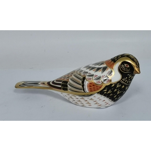 288 - Crown Derby Linnet and Crown Derby Bunting bird paperweights both with gold stoppers