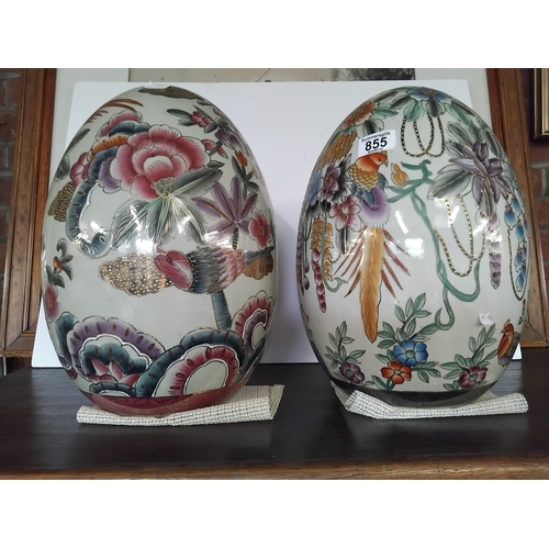 6 - A pair vintage large porcelain egg figurines 'Satsuma style' with highly decorated floral and bird f... 