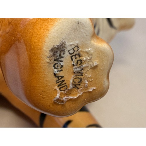 110 - Large Beswick Tiger H19cm x L19cm