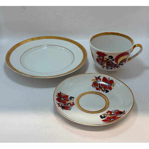  A set of six Lomonosov Porcelain Red Rooster cups, Saucers and side plates